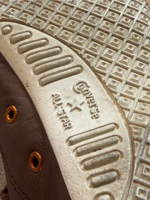 Converse Leather Chuck Taylor Low Top Tan Women's 10 EU 42 Classic Sneaker thumbnail 7
