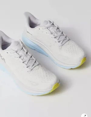 Hoka Clifton 9 Sneakers thumbnail 1