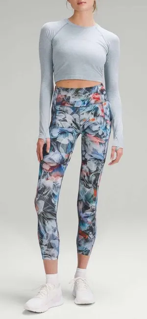 Lululemon fast and free high-rise tight Size 12 thumbnail 1