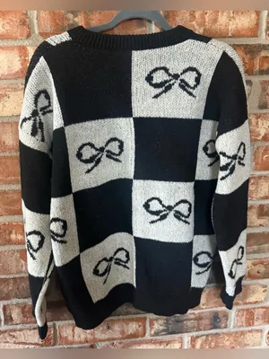 Amazon Black and White Bow-Print Cardigan Sweater thumbnail 4