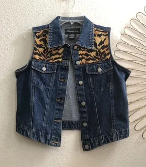 Y2K 2000s Western Safari Rodeo Denim jacket best patchwork tiger print sleeveless #biker #rockabilly #cowboy #grunge #punk Measurement in pics thumbnail 1