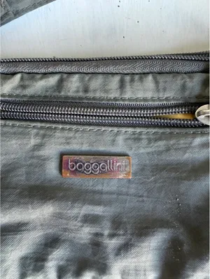 Baggallini Gray Wristlet Organizer with Yellow Interior thumbnail 3