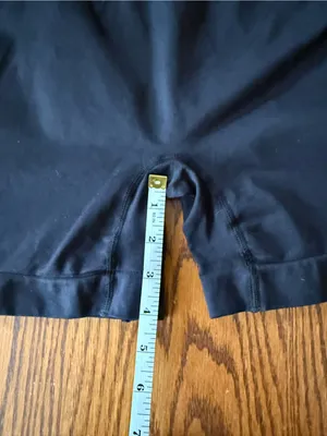 High-Waist Black Seamless Gym Workout Shorts Size Large New thumbnail 10