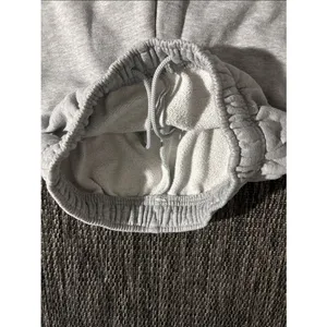 Alo Yoga Accolade Jogger Sweatpant High Rise Grey thumbnail 4