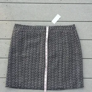 NWT Loft Tweed Patterned Skirt with Front Pockets thumbnail 6