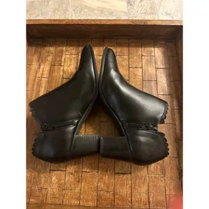 Jack‎ Rogers Black Ankle Booties Scalloped Trim Block Heel Pointed Toe Stylish thumbnail 5