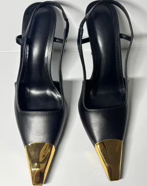 Elegant Women's Metal Pointed Stiletto Heels thumbnail 1