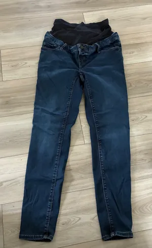 Old Navy Maternity Rockstar Skinny Jeans Premium Full Panel Dark Wash Size Large thumbnail 1