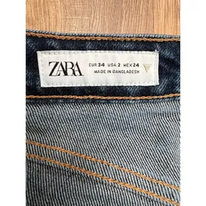 Zara Jeans Women's Size 2 Blue‎ Mid Rise Straight Leg Raw Hem Denim thumbnail 3