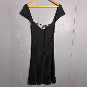 Free People Cherie Mini Pleated Knit Dress in Black. Size Large thumbnail 4