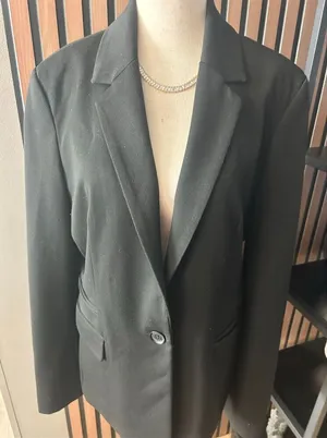 Express black work blazer size 12 one button stylish work attire thumbnail 1