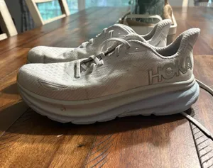 Hoka Clifton 9 Women’s Running Shoes thumbnail 1