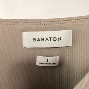 Babaton‎ Contour Squareneck Longsleeve Romper in Stone Size Small thumbnail 6