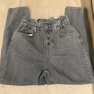 Zara High waisted Buttoned Baggy Jeans Gray‎ - Size 2 thumbnail 1