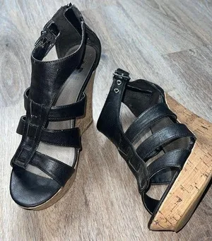 G by Guess Caged Wedge Sand Size 10 Medium thumbnail 1