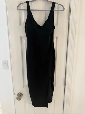 Beyond Yoga Black V-Neck Midi Tank Dress thumbnail 2