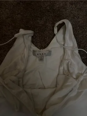 Gaze White V thumbnail 2