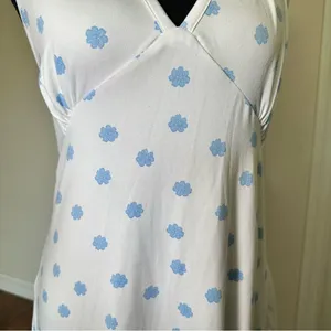 Y2K White Backless Halter Dress with Blue Flowers XL thumbnail 3