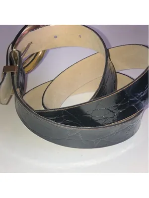 Classic Black Leather Belt with Gold Tone Buckle thumbnail 4