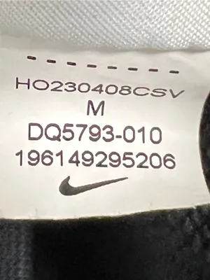 Nike Womens Logo Black Pullover Hoodie With Pockets - Size Medium - GUC thumbnail 8
