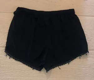 Express black stretchy shorts thumbnail 1