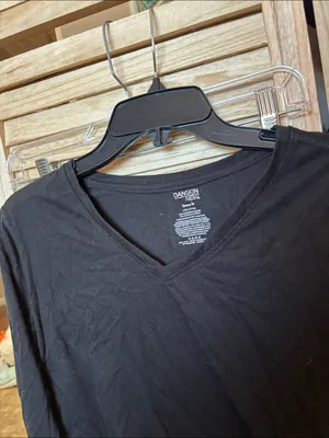 Danskin Now Black Long-Sleeve V-Neck Shirt Large thumbnail 3