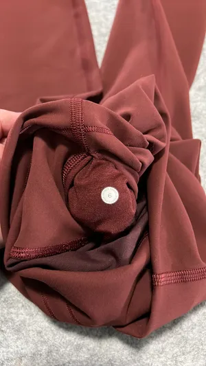 lululemon Wunder Train HR Legging 21” thumbnail 3