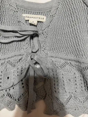 Aeropostale Top thumbnail 2