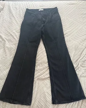 Abercrombie High-Rise Jeans Flare Ultra thumbnail 1