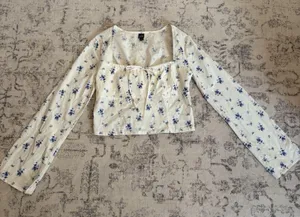 Wild Fable Long Sleeve Cotton Babydoll Top Medium Floral Milkmaid Prairie Beach thumbnail 1