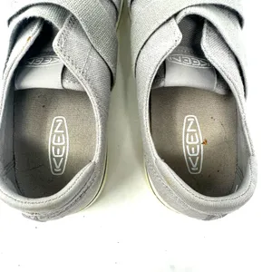 Keen Size 8 Canvas Casual‎ Sneaker Flat Comfort Shoes Gray Strappy Closure thumbnail 5