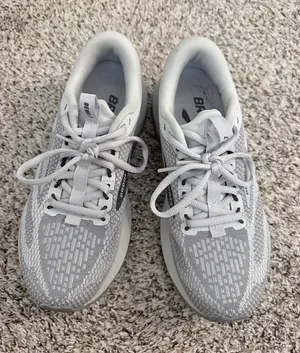 Brooks Women’s Revel 7 thumbnail 1