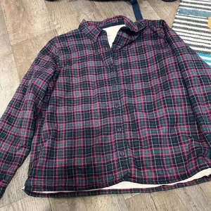 LL‎ Bean medium fleeced lined sweater thumbnail 1