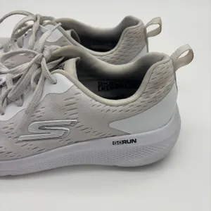 Skechers GOrun Consistent White Grey Running Shoes Womens 8.5 thumbnail 6