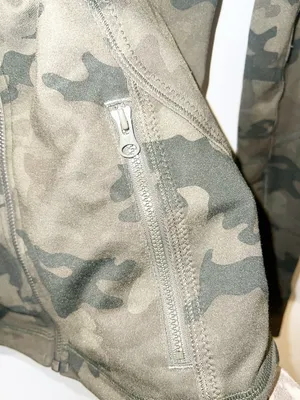 Lululemon Define Camo Zip-Up Athletic Jacket - Olive Green w/ Thumbholes thumbnail 5