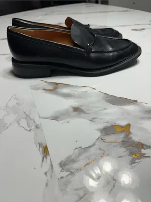 Classic Black Leather Women's Moccasins Size 10 thumbnail 6