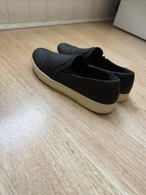 Call It Spring Women’s Vegan Northelle Round Toe Slip-Ons - Black Size 6.5 thumbnail 4