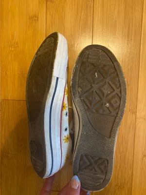 Converse Women’s thumbnail 2