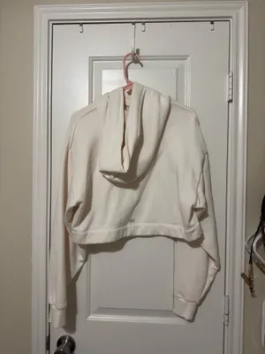Alo Cropped Sweatshirt Yoga Hoodie thumbnail 2