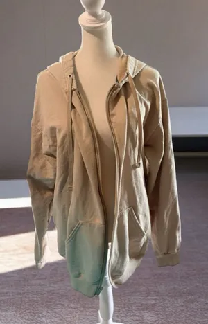 Beige Zip thumbnail 1