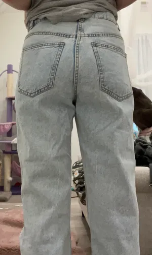 Cotton On straight leg ripped light mom jeans <3 💎 thumbnail 4