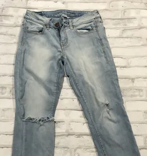 American eagle super stretch destroyed Jegging thumbnail 1