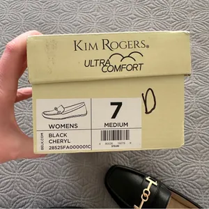 NIB/NWT Black Kim Rogers Cheryl Loafer Flats thumbnail 4