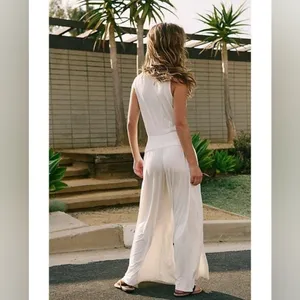 NWT Free People Royale One-Piece Jumpsuit Color Offwhite Size M thumbnail 2