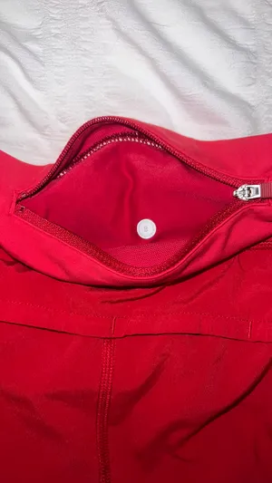 Lululemon Speed Up 2.5" Shorts thumbnail 3