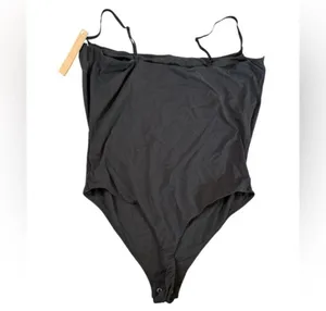 SKIMS Fits Everybody Cami Bodysuit XS thumbnail 3