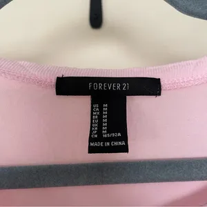 Forever 21 Relaxed Fit Baby Pink Ramen T-Shirt Medium thumbnail 3
