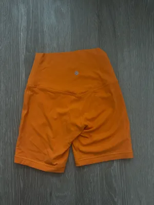 Lululemon Shorts thumbnail 2