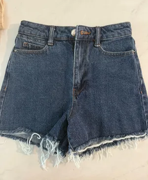 ZARA Shorts Denim High-Rise thumbnail 1