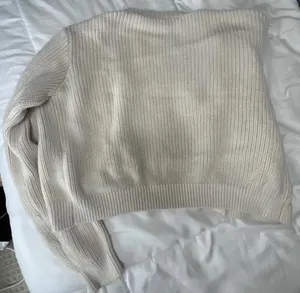 John Galt Cream Cropped Brandy Melville Cardigan thumbnail 3